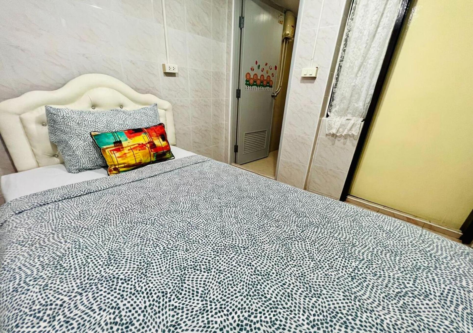 Nhà khách Ree House@soi Cowboy-asoke Bts-mrt