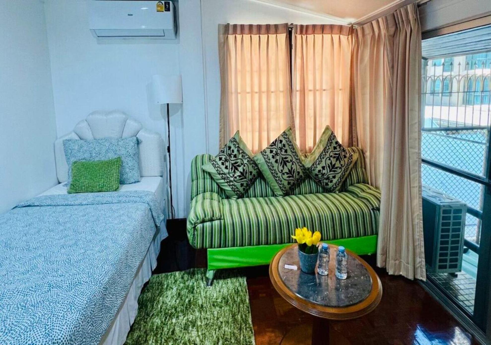 Nhà khách Ree House@soi Cowboy-asoke Bts-mrt *