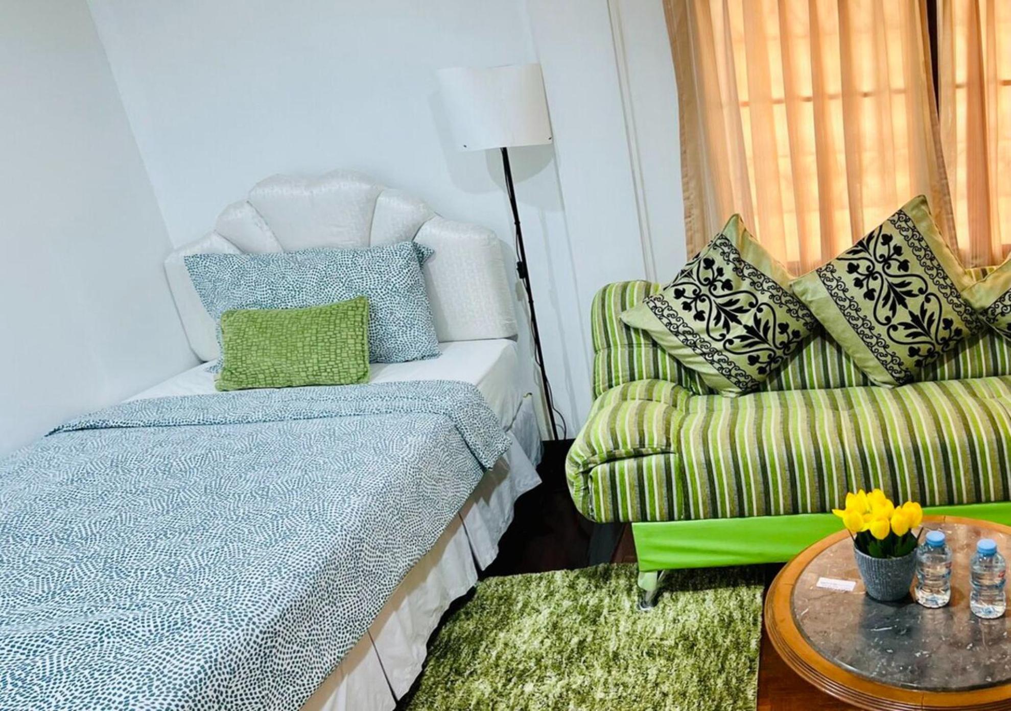 Guest house Ree House@soi Cowboy-asoke Bts-mrt